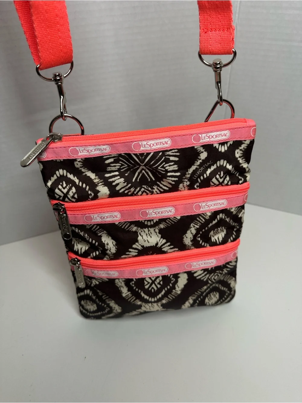 Lesportsac slim crossbody